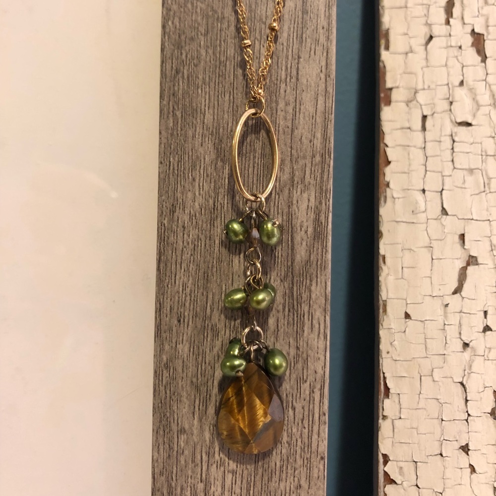 Pendant necklace